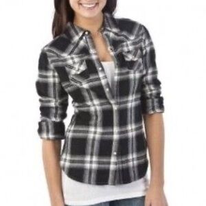 Mossimo Supply Co. Plaid flannel Shirt with pearl snap buttons Sz-L. V15